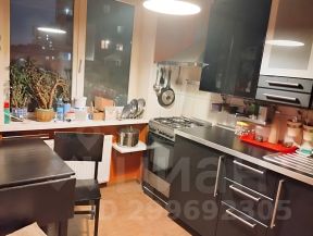 2-комн.кв., 50 м², этаж 9