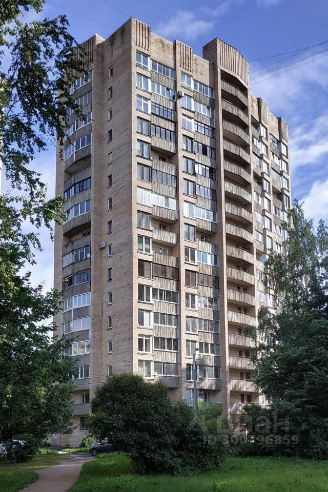 Продается3-комн.квартира,68,3м²