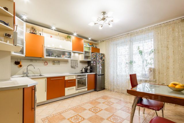 3-комн., 90 м², 2/21 этаж