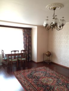 2-комн.кв., 78 м², этаж 4