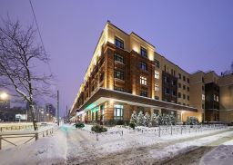 3-комн.кв., 139 м², этаж 3