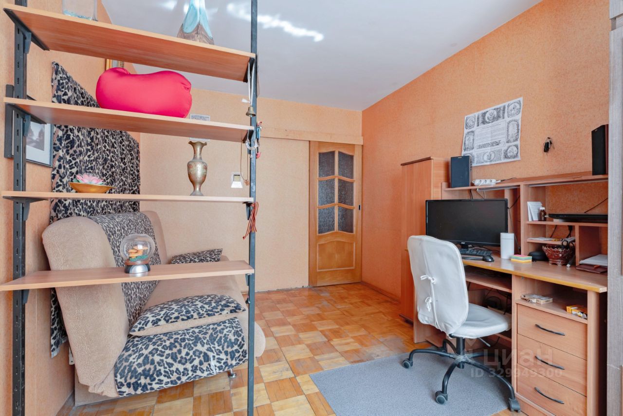 3-комн. кв., р-н Красногвардейский
