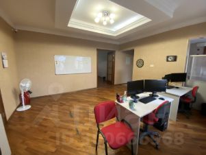 4-комн.кв., 105 м², этаж 5