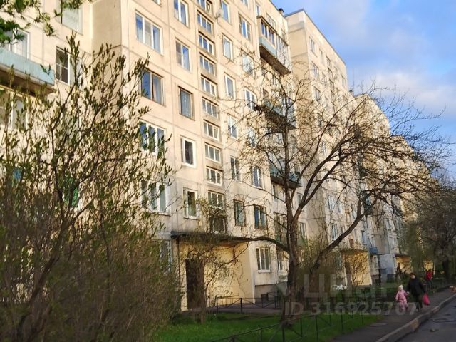 1-комн., 32,4 м², 1/9 этаж