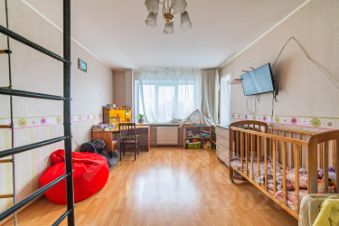 2-комн.кв., 63 м², этаж 10