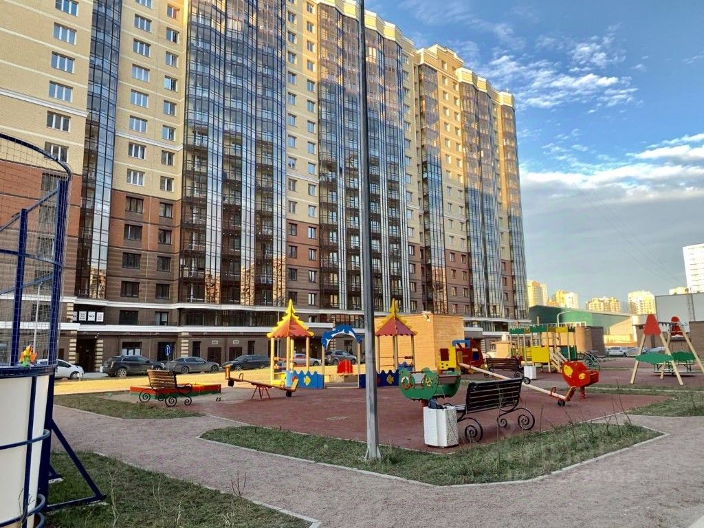 париж среднерогатская 20. среднерогатская 16 к5. полис на среднерогатской. париж среднерогатская 20. среднерогатская 13 к1.