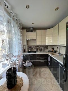 3-комн.кв., 54 м², этаж 1