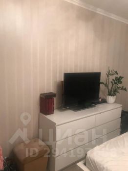 4-комн.кв., 112 м², этаж 2