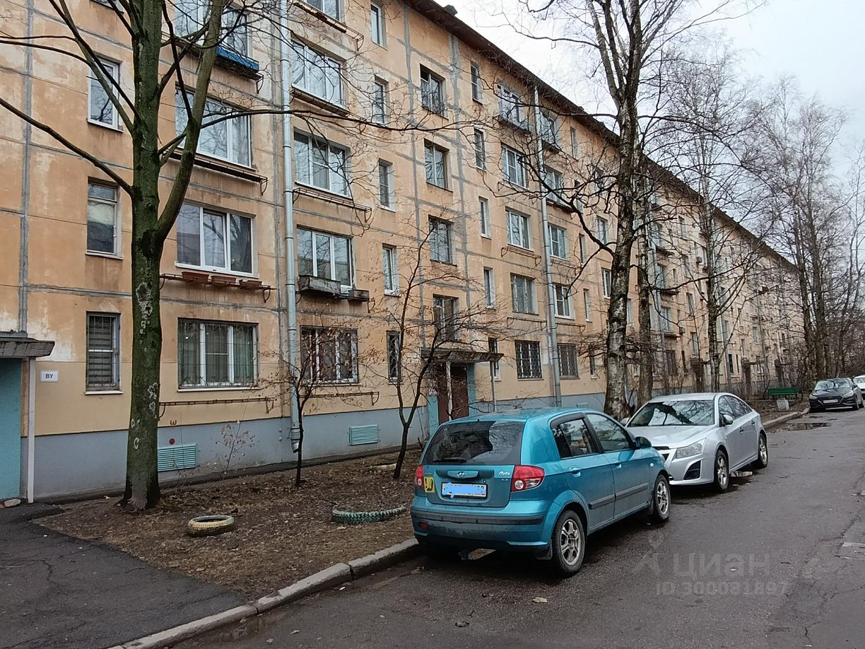 Купить трехкомнатную квартиру 41,5м² ул. Белы Куна, 22К2, Санкт-Петербург,  м. Международная - база ЦИАН, объявление 300081897