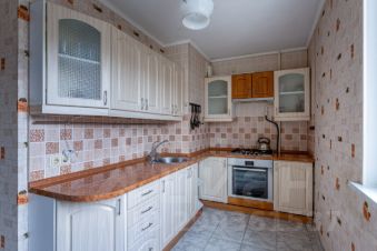 2-комн.кв., 50 м², этаж 6