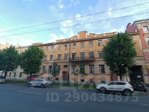 4-комн.кв., 132 м², этаж 3