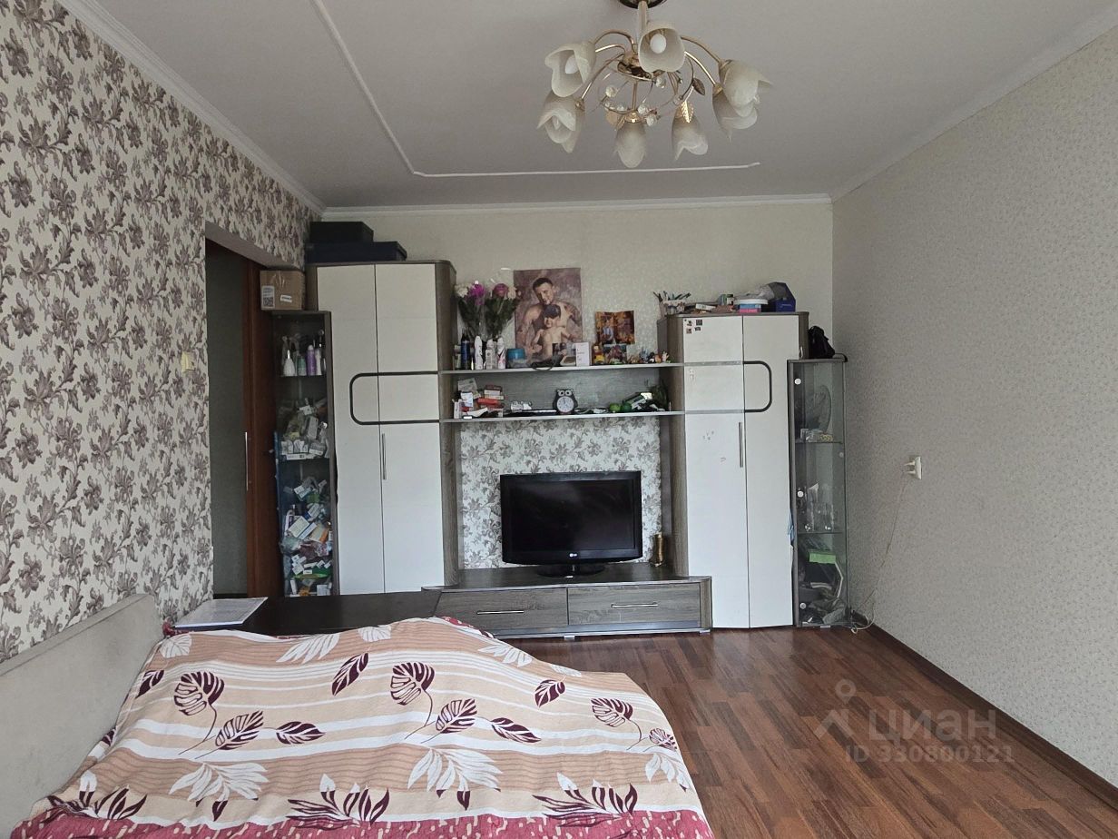 4-комн. кв., р-н Калининский, Санкт-Петербург