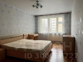 3-комн.кв., 100 м², этаж 3