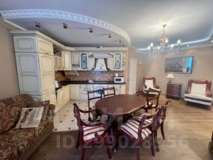 2-комн.кв., 81 м², этаж 25