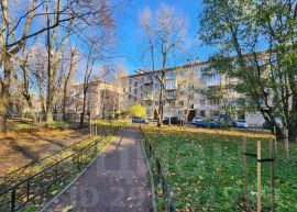 2-комн.кв., 45 м², этаж 4