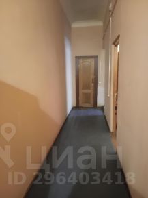 2-комн.кв., 63 м², этаж 3