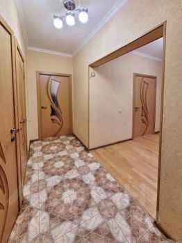 3-комн.кв., 82 м², этаж 3