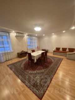 3-комн.кв., 111 м², этаж 3