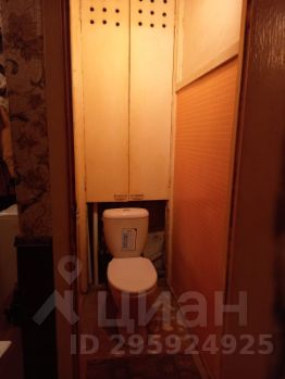 2-комн.кв., 51 м², этаж 4