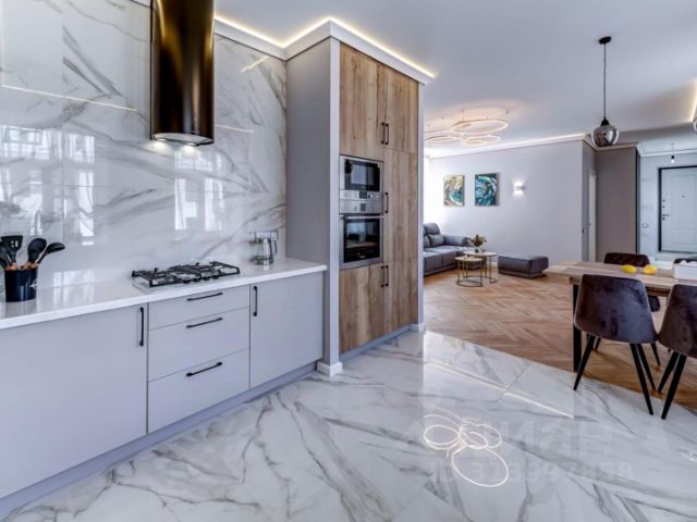 3-комн., 100 м², 4/5 этаж