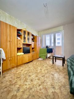 4-комн.кв., 105 м², этаж 6