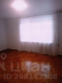 2-комн.кв., 52 м², этаж 8