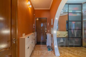 2-комн.кв., 58 м², этаж 13