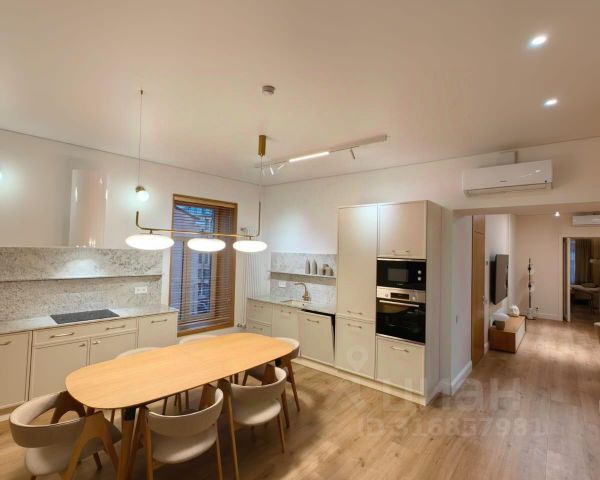 2-комн., 150 м², 4/4 этаж