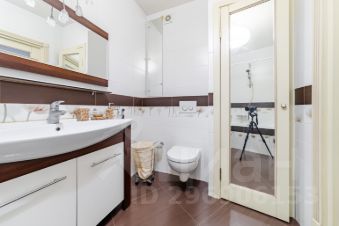 3-комн.кв., 81 м², этаж 2