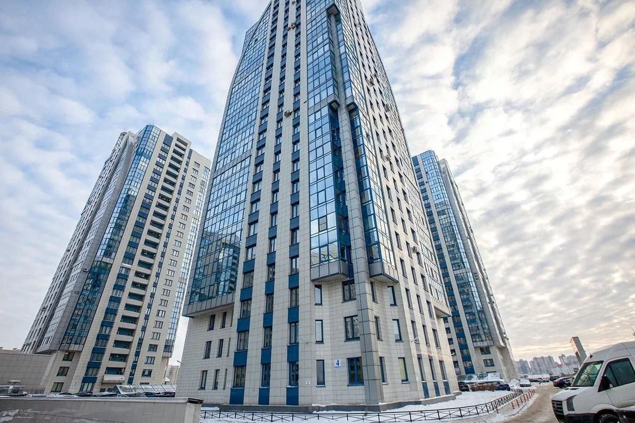 Продаю четырехкомнатную квартиру 145м² ул. Типанова, 27/39,  Санкт-Петербург, м. Московская - база ЦИАН, объявление 296006405