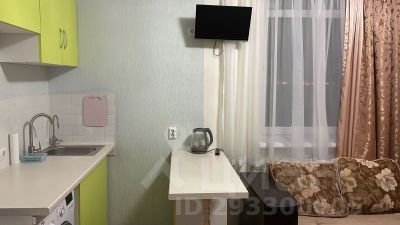 студия, 25 м², этаж 18