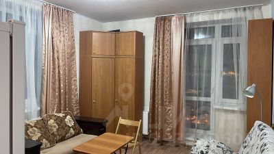 студия, 25 м², этаж 18