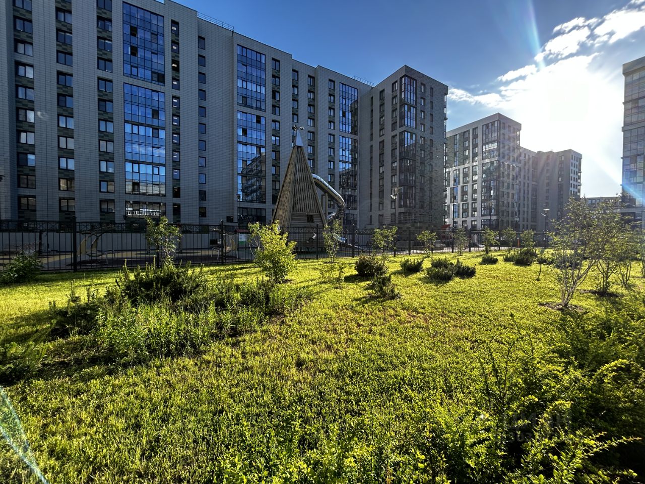 Купить квартиру-студию с евроремонтом рядом с метро Крестовский остров.  Найдено 22 объявления.