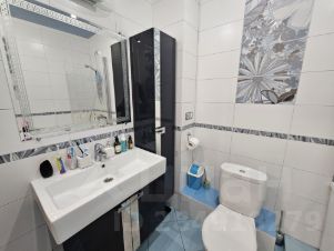 2-комн.кв., 71 м², этаж 9