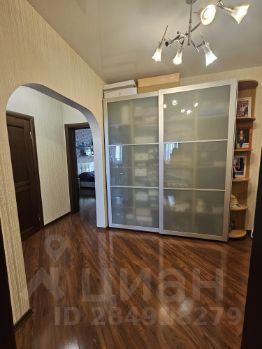 2-комн.кв., 71 м², этаж 9