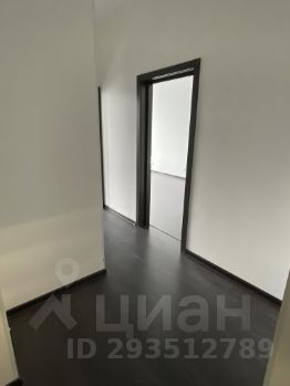 2-комн.кв., 76 м², этаж 4