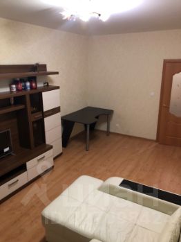 1-комн.кв., 46 м², этаж 14