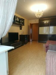 3-комн.кв., 64 м², этаж 4