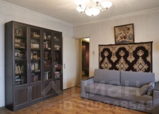 2-комн.кв., 72 м², этаж 2