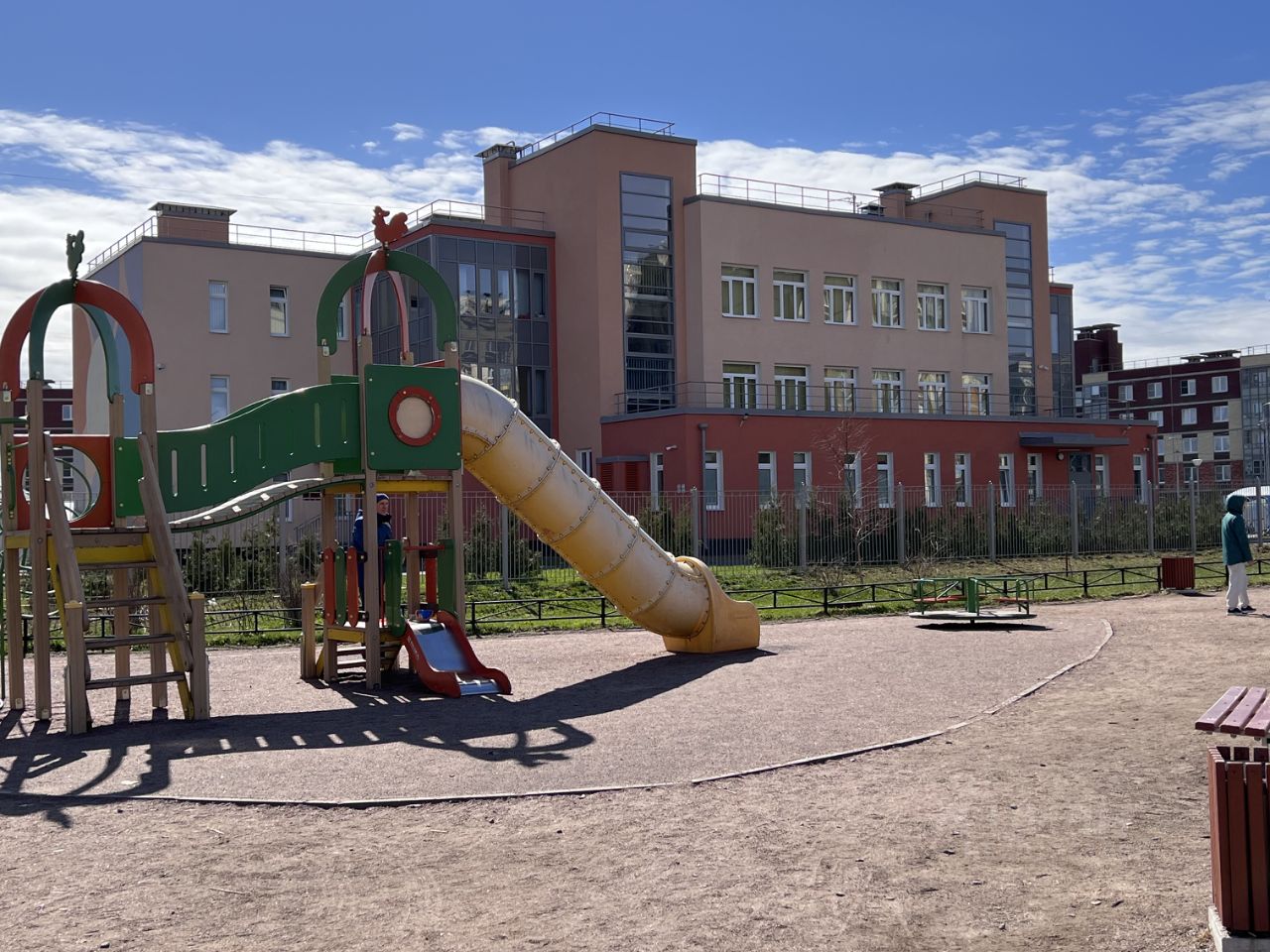 Купить квартиру (вторичка) в ЖК Юнтолово в Санкт-Петербурге, цены на  вторичное жильё в ЖК Юнтолово. Найдено 108 объявлений.