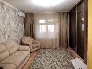 3-комн.кв., 100 м², этаж 5