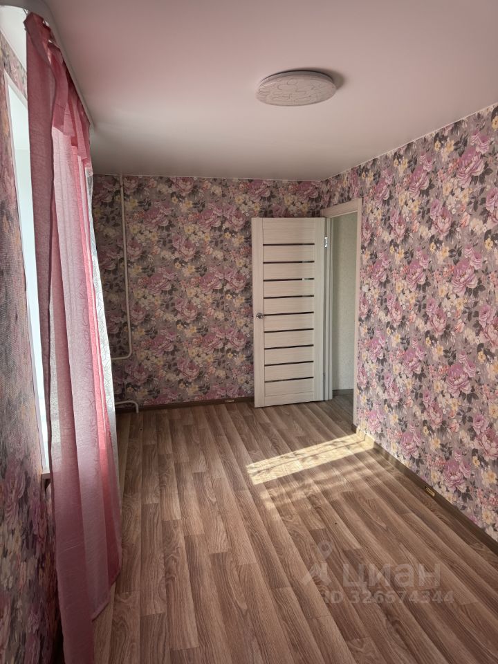 2-к кв. Удмуртия, Сарапул ул. Карла Маркса, 92Б (41.7 м²)