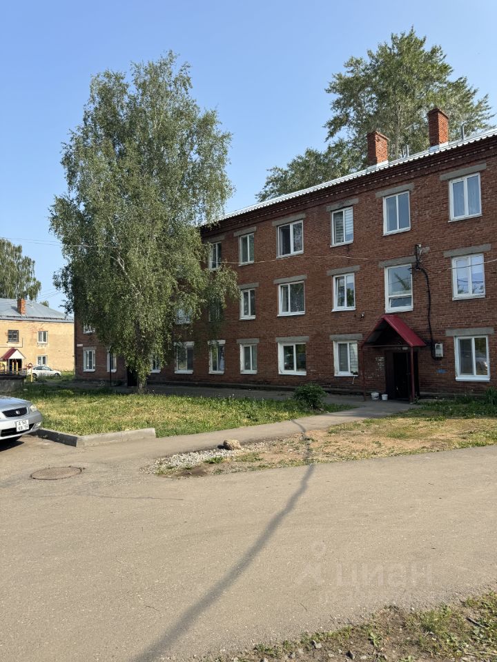 2-к кв. Удмуртия, Сарапул ул. Карла Маркса, 92Б (41.7 м²)