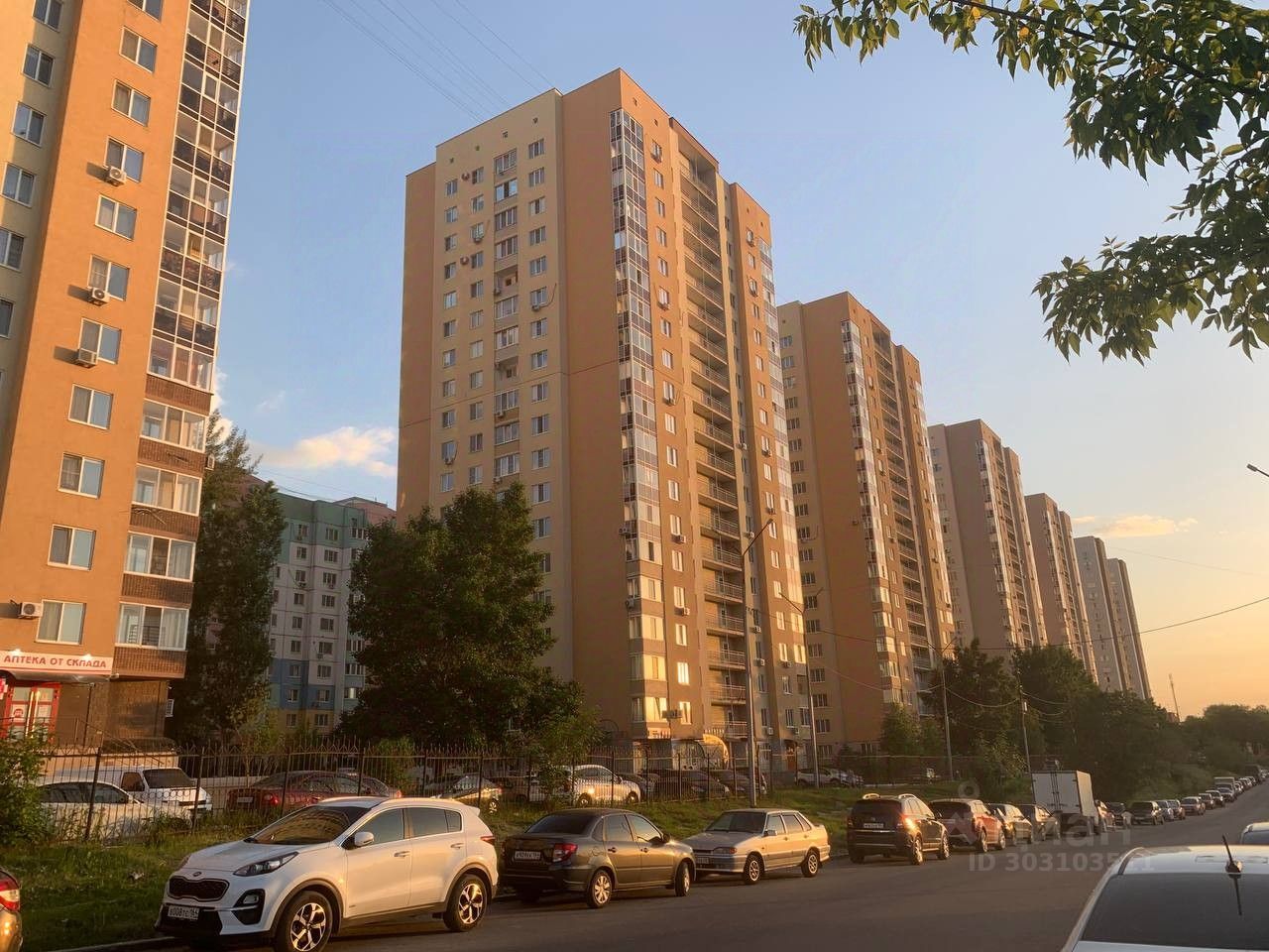 Продаю однокомнатную квартиру 42,7м² ул. Имени Академика О.К. Антонова, 26,  Саратов, Саратовская область - база ЦИАН, объявление 303103511