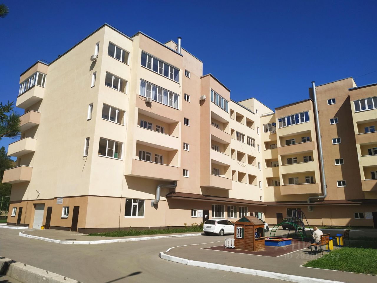 Продаю трехкомнатную квартиру 113,5м² Шелковичная ул., 210Б, Саратов,  Саратовская область - база ЦИАН, объявление 292858253