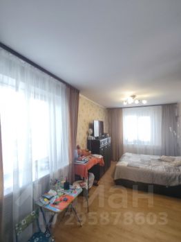 4-комн.кв., 93 м², этаж 9