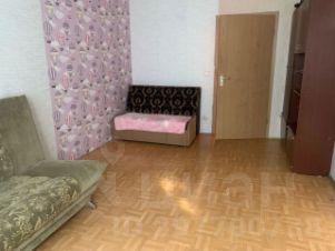 2-комн.кв., 74 м², этаж 1