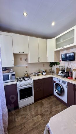 2-комн.кв., 46 м², этаж 3