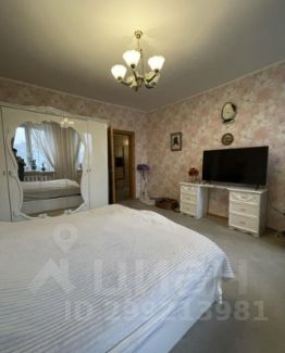 3-комн.кв., 99 м², этаж 3