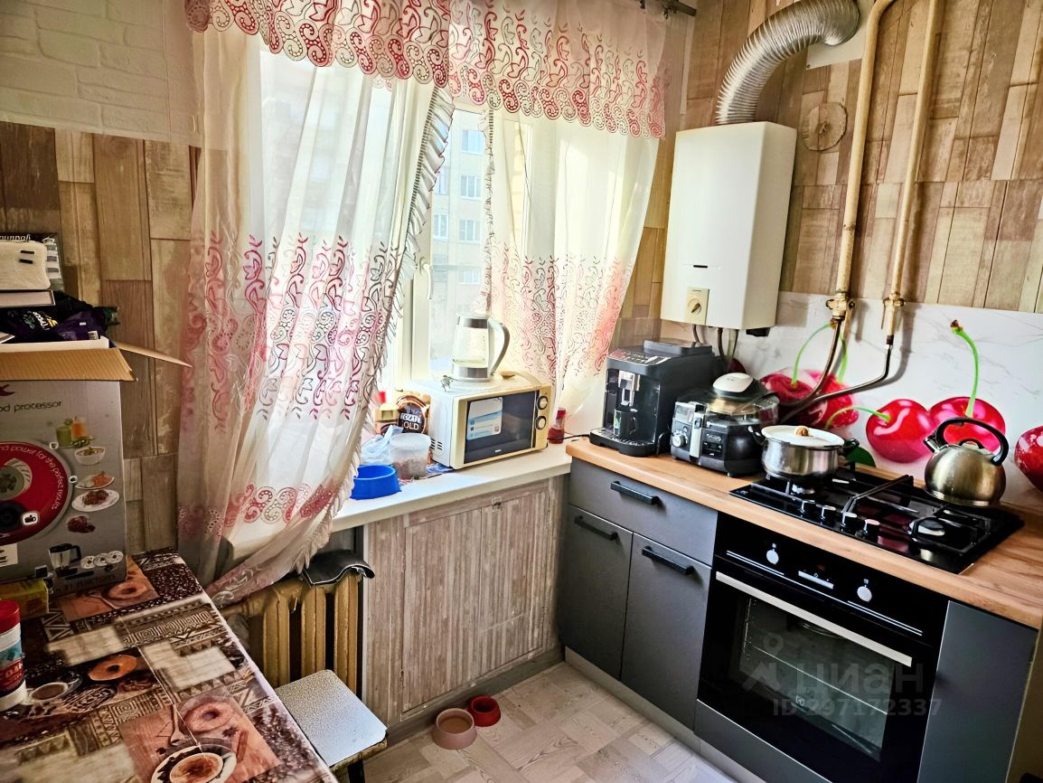 Продаю трехкомнатную квартиру 54м² ул. Ворошилова, 125/2, Серпухов,  Московская область, Серпуховский район - база ЦИАН, объявление 297172337